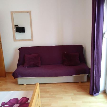 Nives Apartmani Pakoštane Zewnętrze zdjęcie