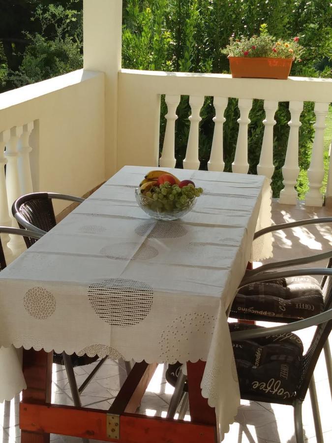 Nives Apartmani Pakoštane Zewnętrze zdjęcie